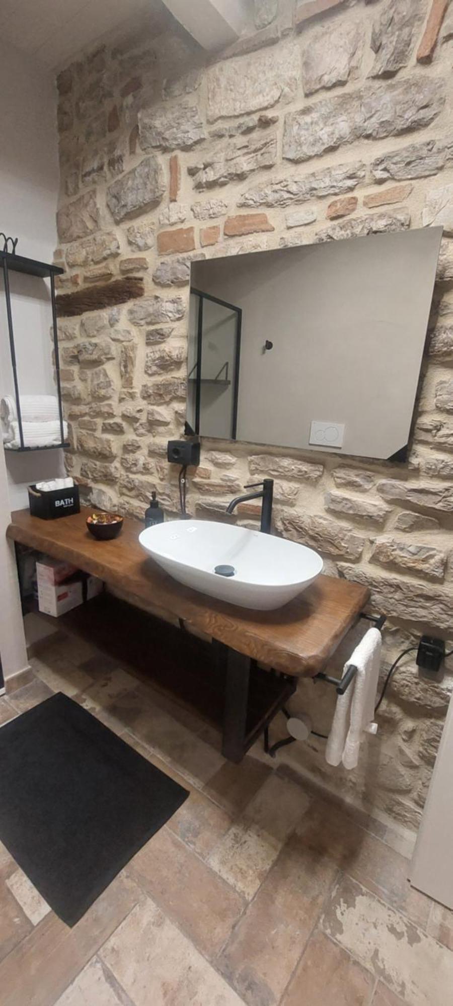 Via Mazzini Home Gubbio Exterior photo